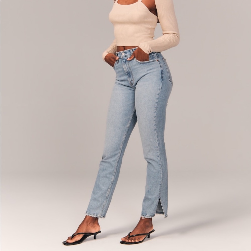 Abercrombie Curve Love 90s Ultra High Rise Straight